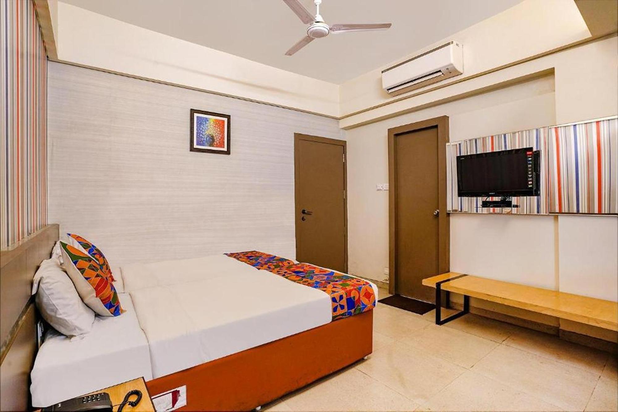 Hotel Gargi Deluxe بونة المظهر الخارجي الصورة